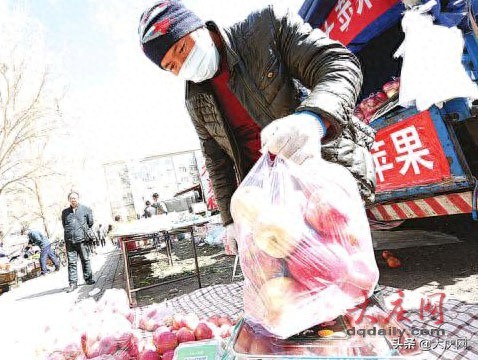 走近庆漂：到大庆摆地摊干个体开公司